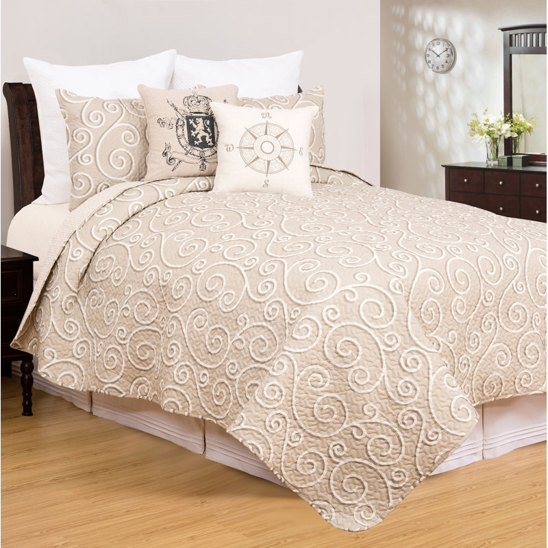Fleur De Lis Living Raveena Quilt Set & Reviews Wayfair